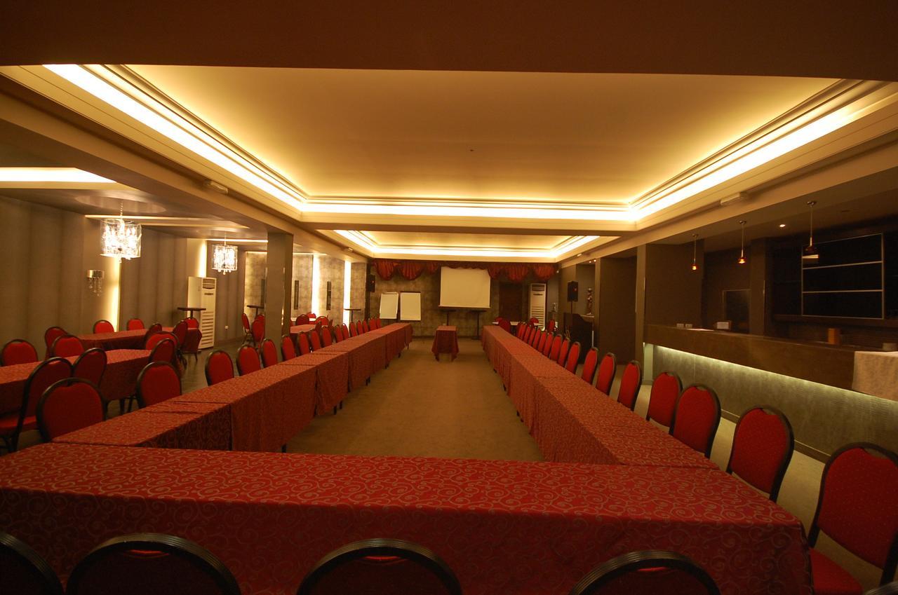 Mamba Point Hotel Monrovia Ngoại thất bức ảnh