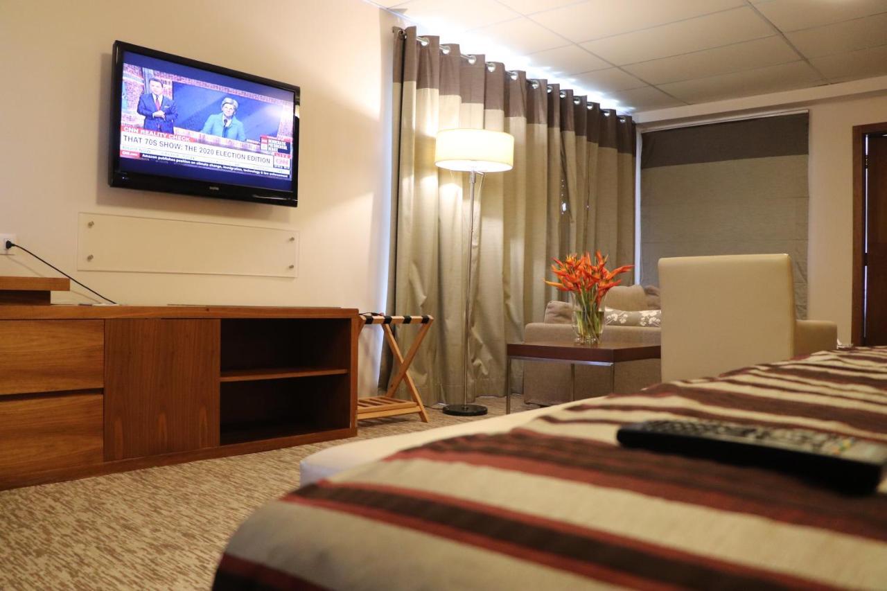 Mamba Point Hotel Monrovia Ngoại thất bức ảnh